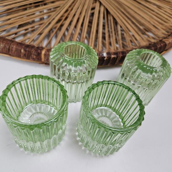 Ribbed Glass Tealight Candlestick Holder Green Set of 4 Decor Wedding Candle - Picture 2 of 7